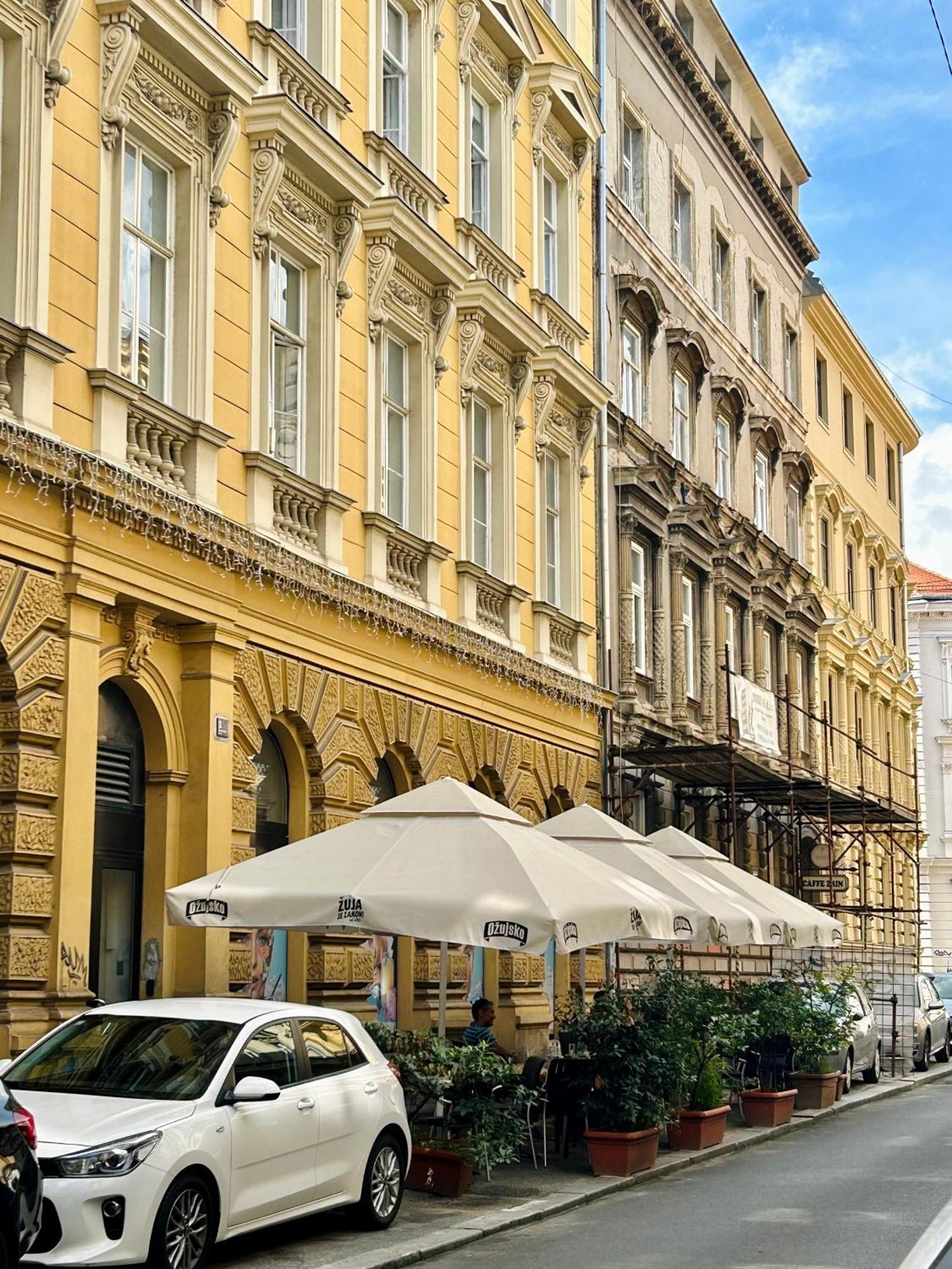 Local Heart At Main Square And Zrinjevac Park! Leilighet Zagreb Eksteriør bilde